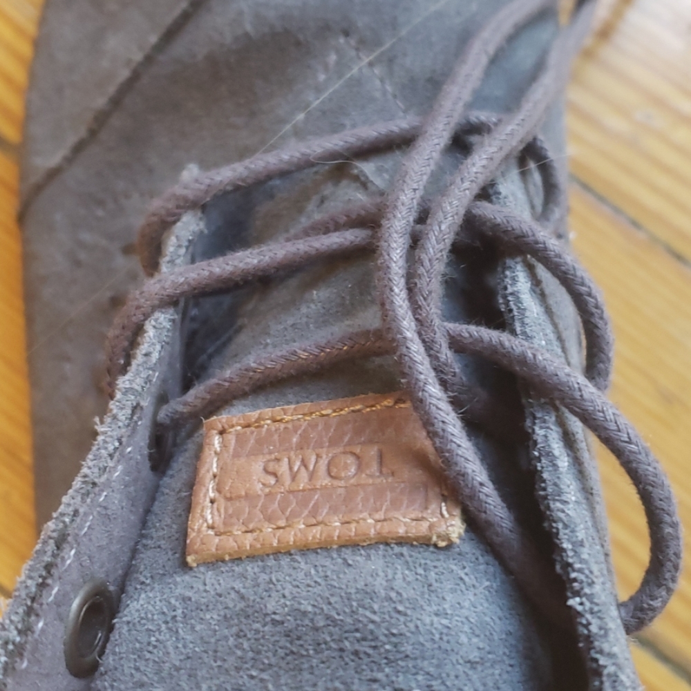 Toms suede shoes - Picture 3 of 7